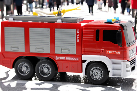Auto straz pozarna samochod zabawka pojazd strazacki drabina  koła gumowe